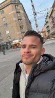 613258761: Chico busca chica en Orense