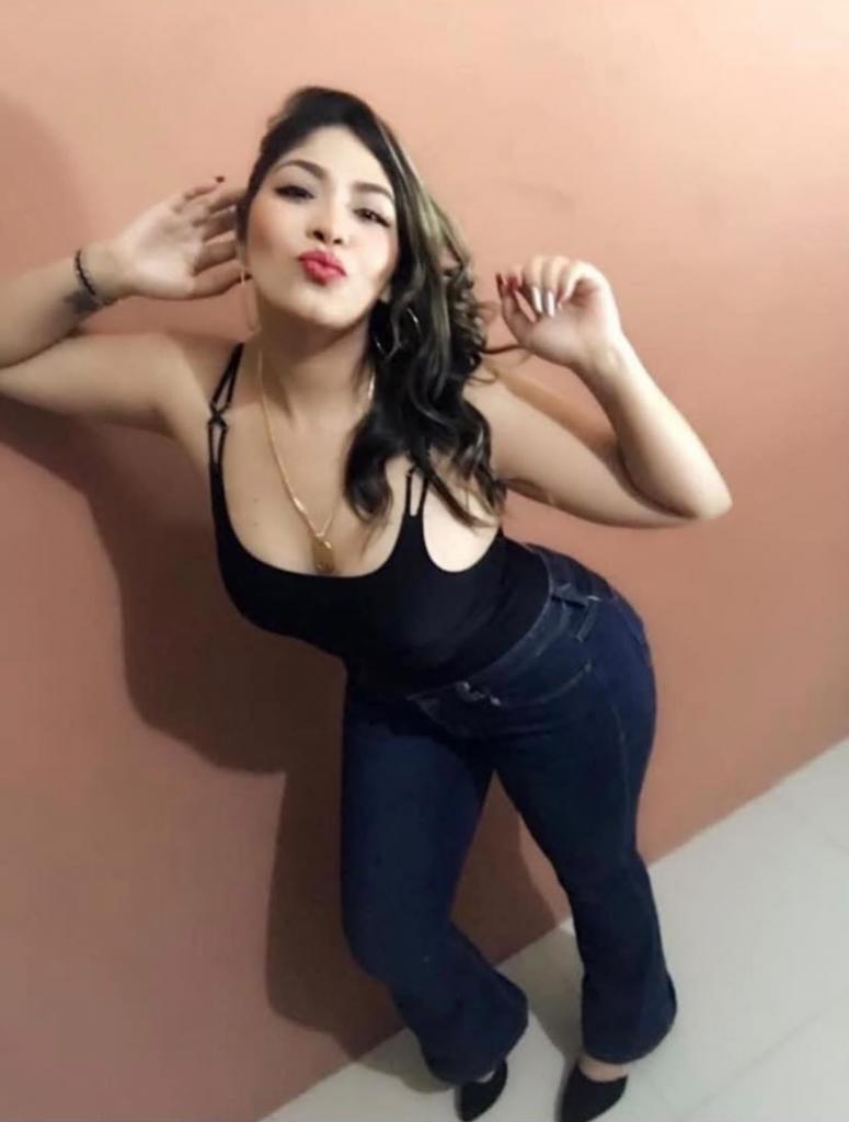 631343635: Chica busca chico en Badajoz