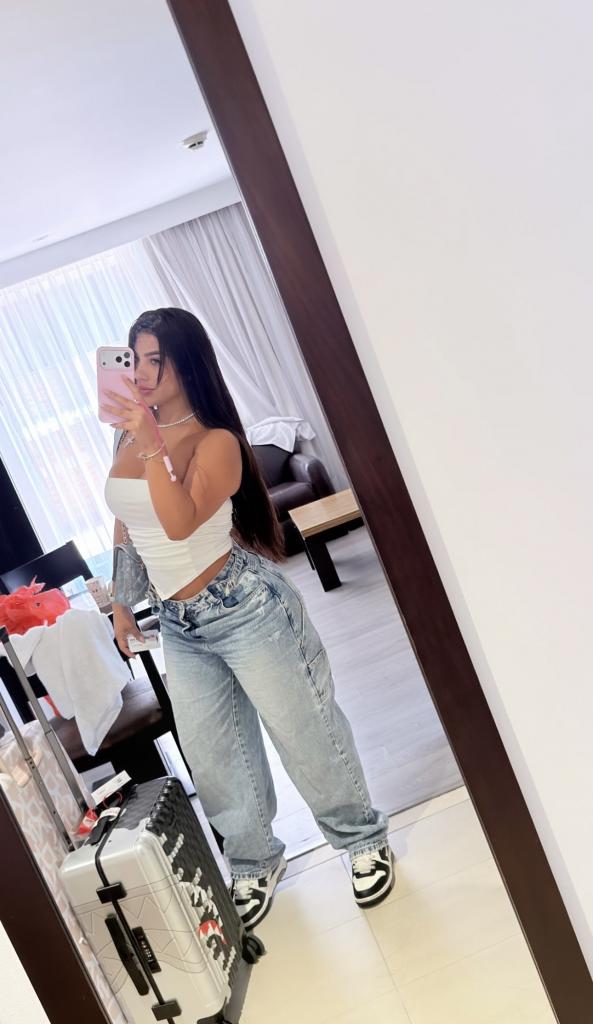 678183047: Chica busca chico en Tenerife