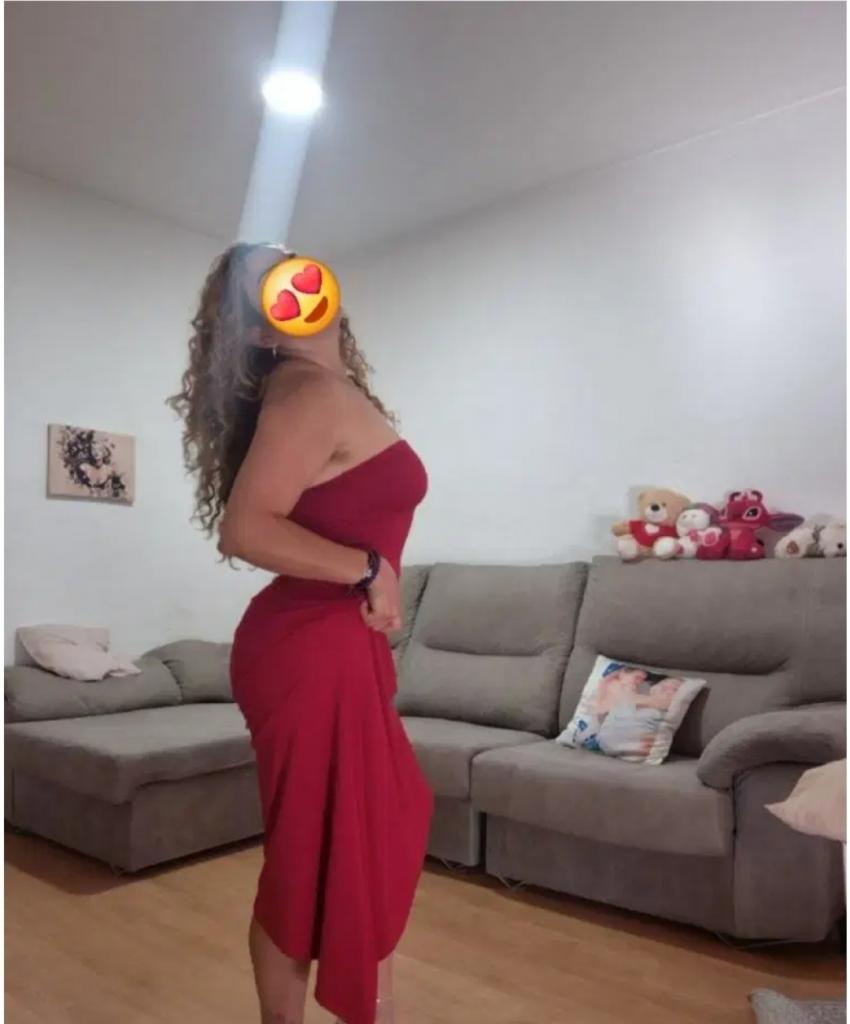 631859389: Chica busca chico en Zaragoza