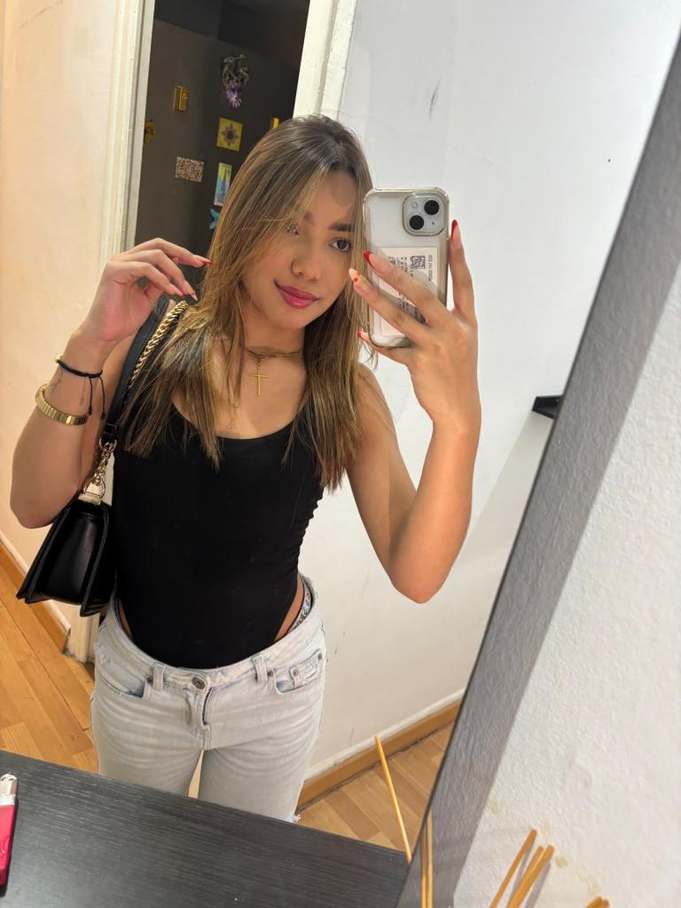 Chica busca chico en Barcelona: 