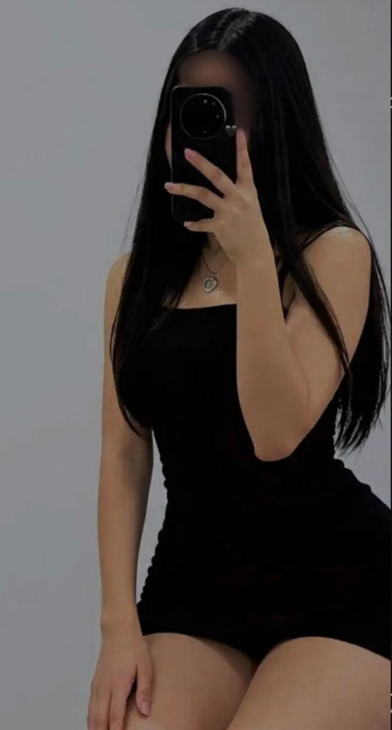 643439831: Chica busca chico en Madrid