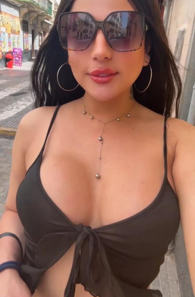 627965564: Transexual en Cádiz