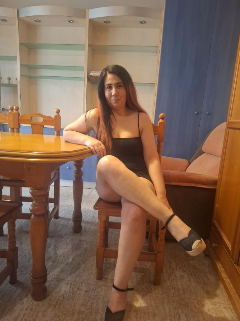 Chica busca chico en Murcia: 