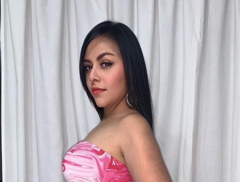 745081697: Chica busca chico en Cáceres