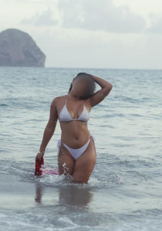 624182100: Chica busca chico en Murcia