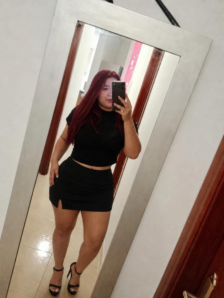 Chica busca chico en Tenerife: 