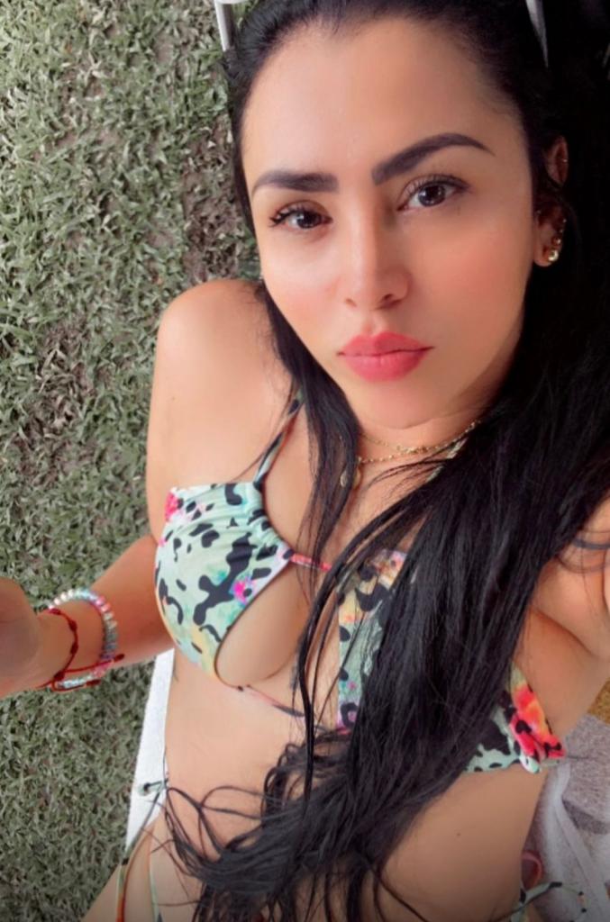 Chica busca chico en Tenerife: 