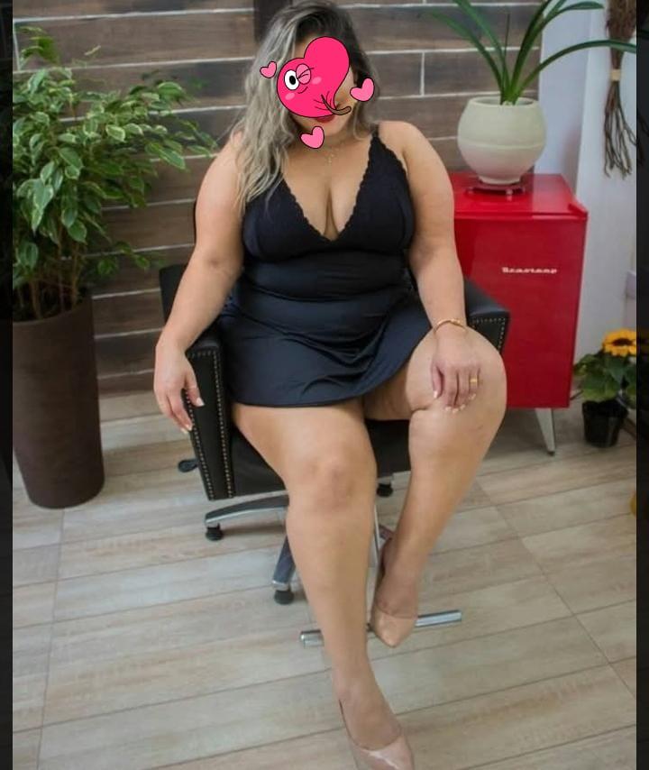 Chica busca chico en Granada: 