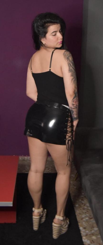 629708399: Chica busca chico en Murcia