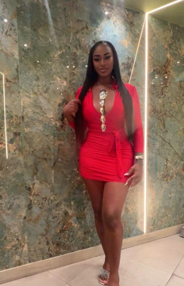 Chica busca chico en Zaragoza: 