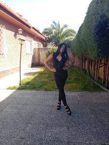 641990148: Chica busca chico en Madrid