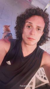 672586779: Chico busca chica en Gerona