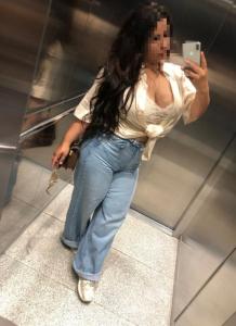 603978704: Chica busca chico en Barcelona