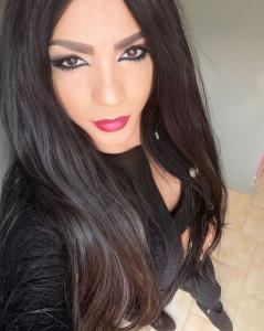 613682106: Transexual en Gerona