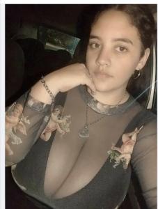 663653755: Chica busca chico en Murcia