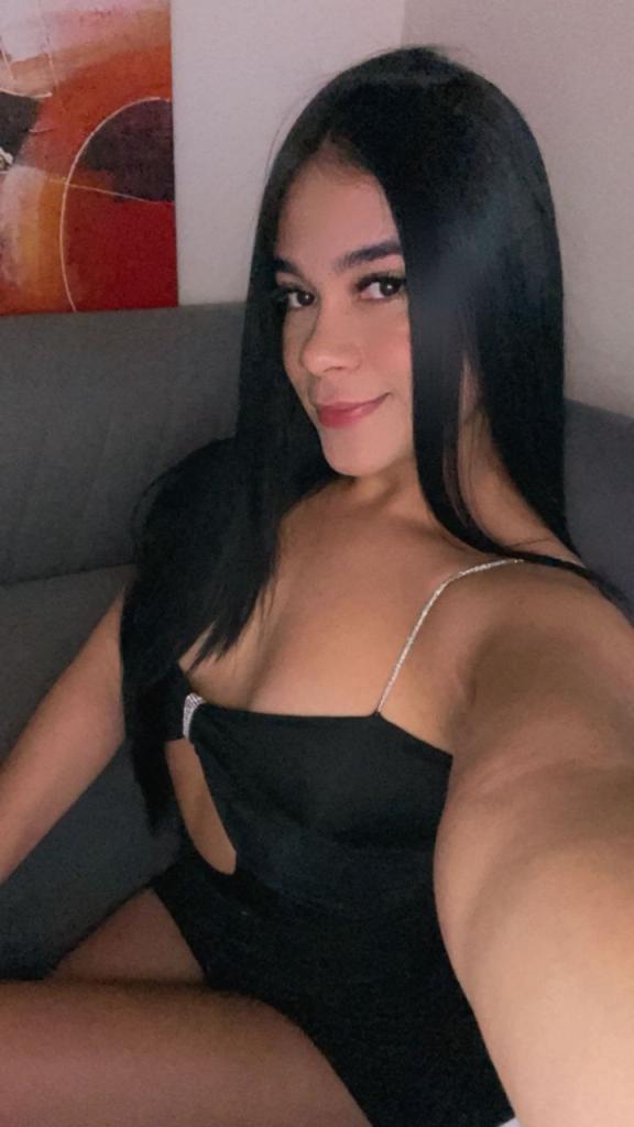 Chica busca chico en Tenerife: 