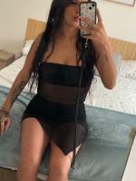 672144982: Chica busca chico en Barcelona