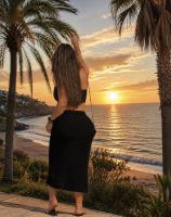 745071296: Chica busca chico en Madrid