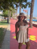 641990148: Chica busca chico en Madrid