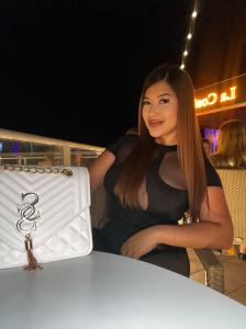 Chica busca chico en Sevilla: 