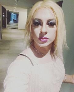 699827888: Transexual en Barcelona