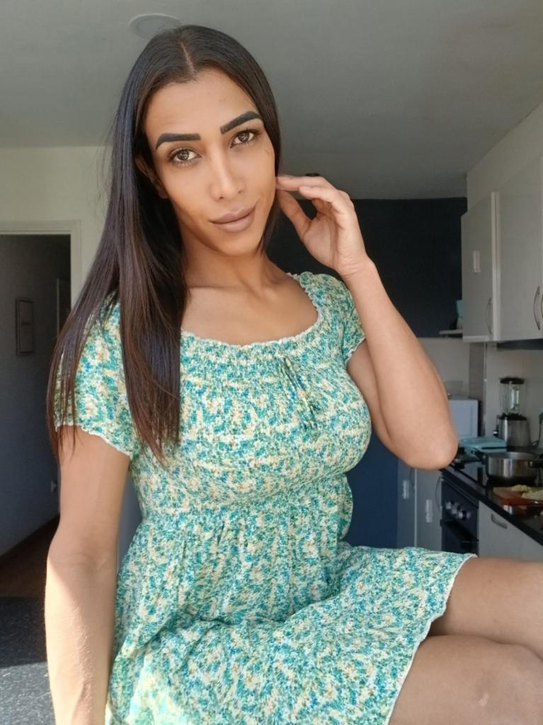 Chica busca chico en Pontevedra: 