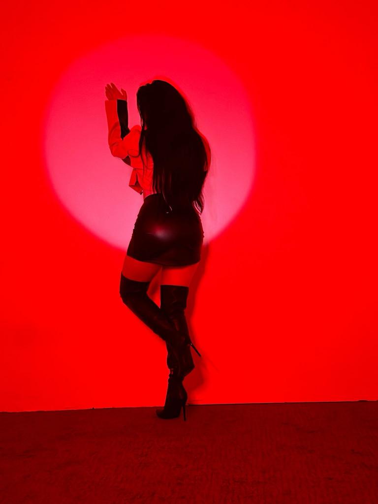 Chica busca chico en Mallorca: 