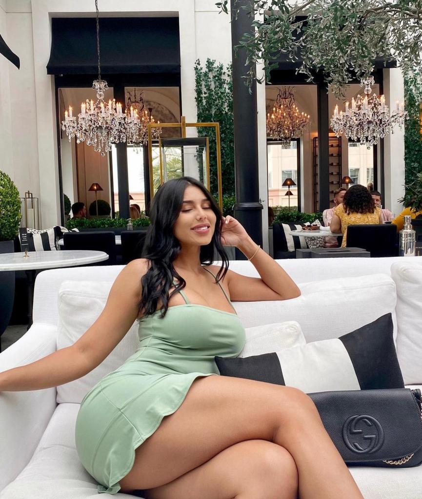 Chica busca chico en Murcia: 