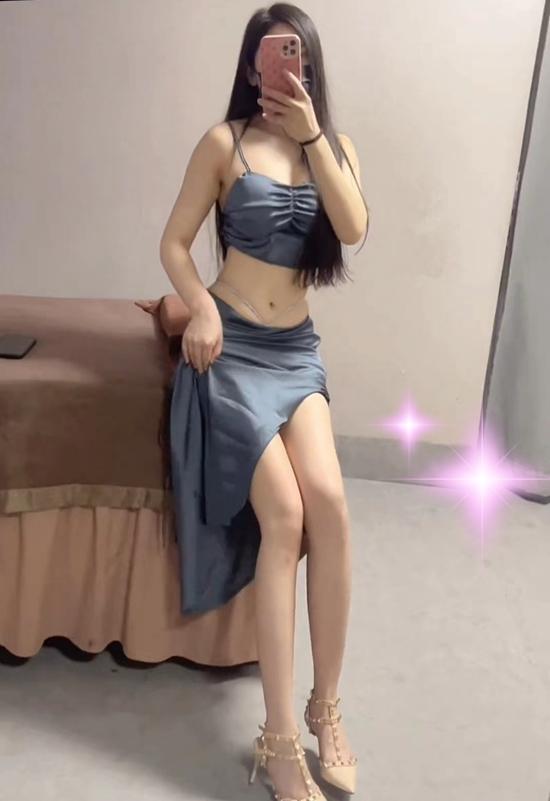 600459493: Chica busca chico en Barcelona