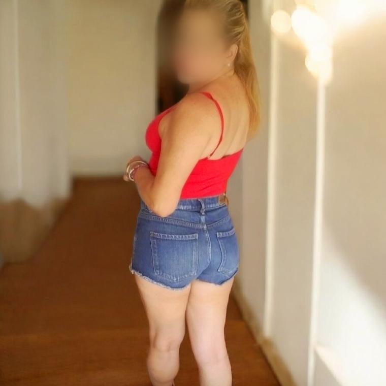 692565260: Chica busca chico en Murcia