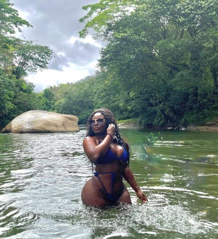 Chica busca chico en Sevilla: 