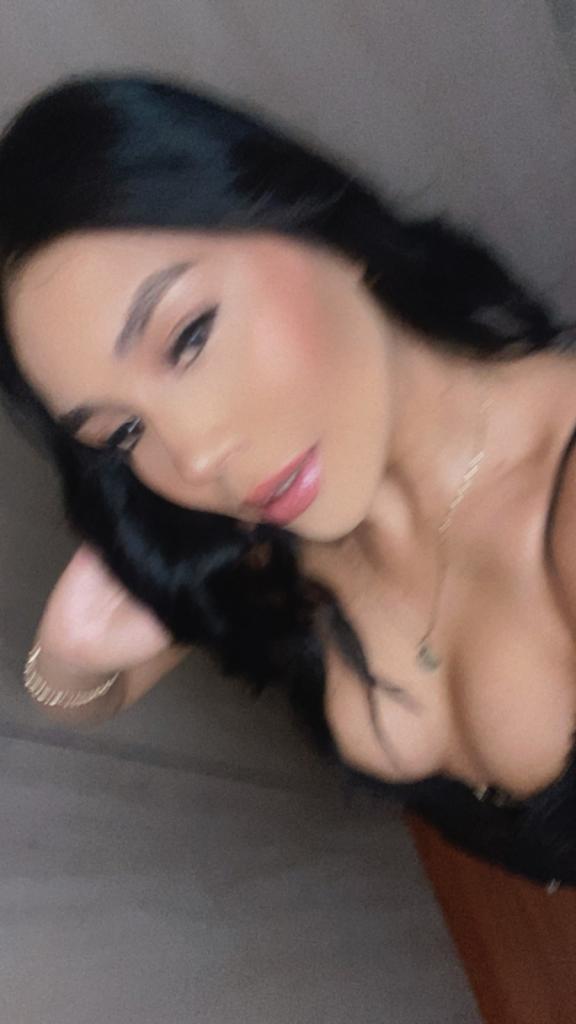 742066910: Chica busca chico en Alicante