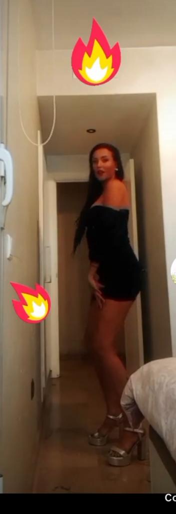 600240584: Chica busca chico en Sevilla