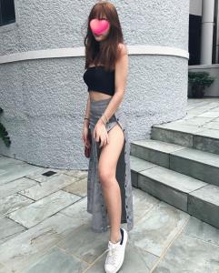 688027388: Chica busca chico en Valencia