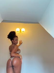 615796780: Transexual en Barcelona