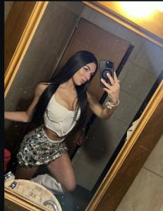 624683335: Chica busca chico en Madrid