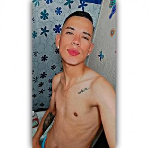 632248012: Chico busca chica en Barcelona