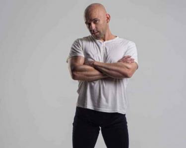 602411372: Chico busca chica en Madrid