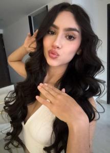 624874343: Chica busca chico en La Coruña