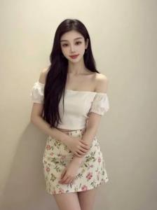 641653645: Chica busca chico en Barcelona