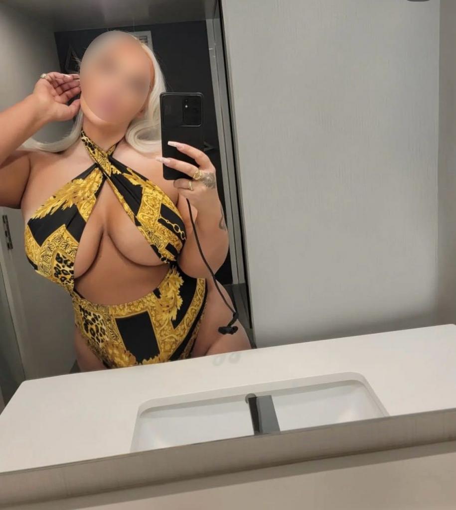 623742372: Chica busca chico en Tenerife