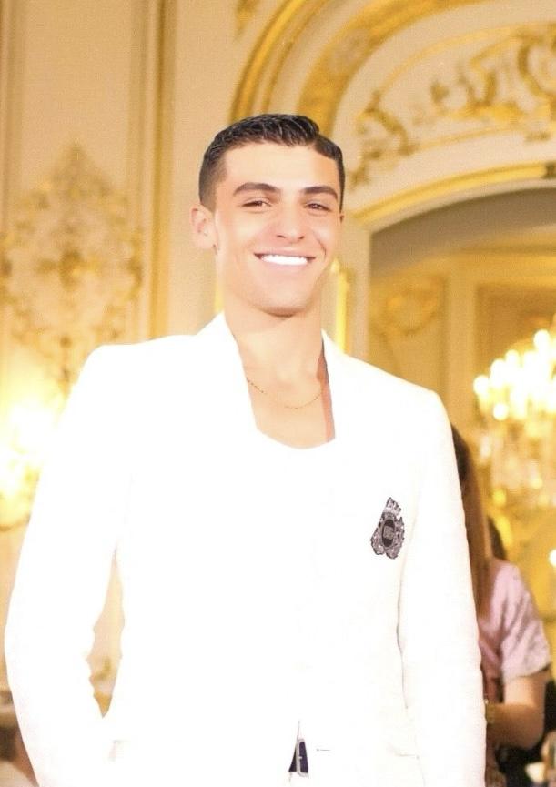 Chico busca chica en Málaga: 