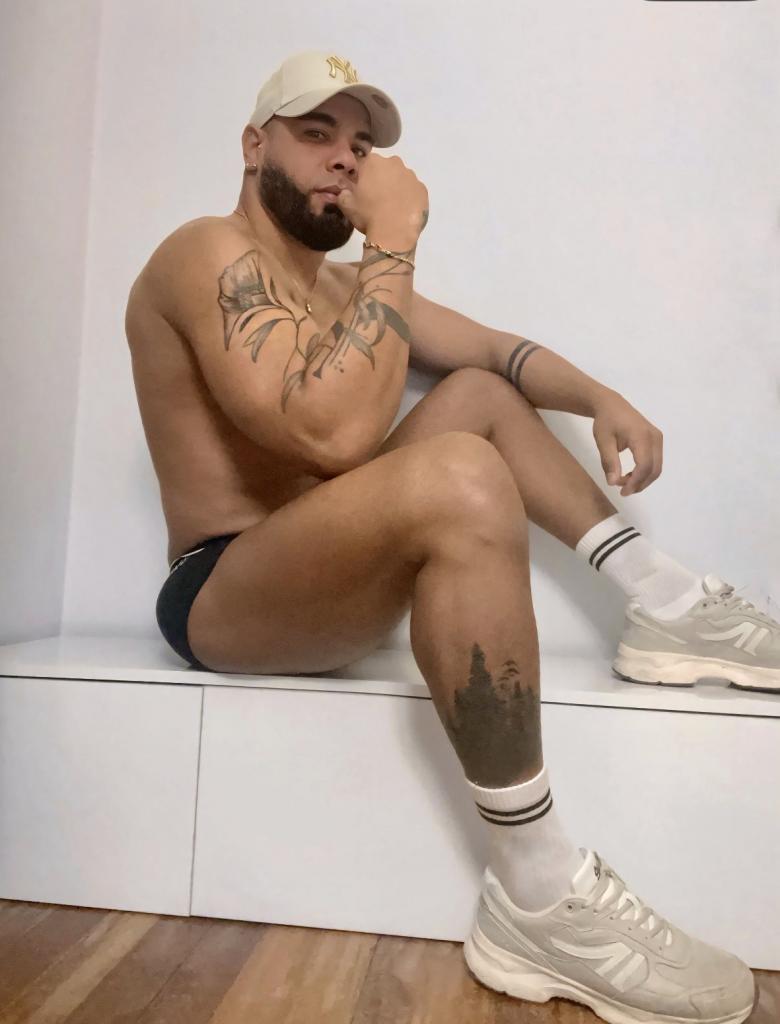 Chico busca chica en La Coruña: Chico busca chica