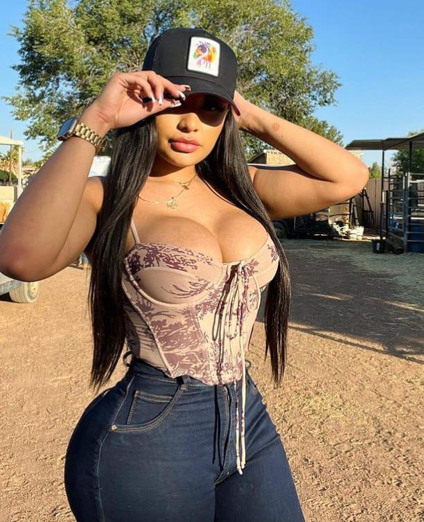 Chica busca chico en Murcia: 