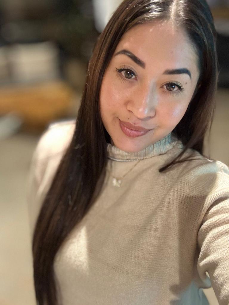 603358534: Chica busca chico en Sevilla