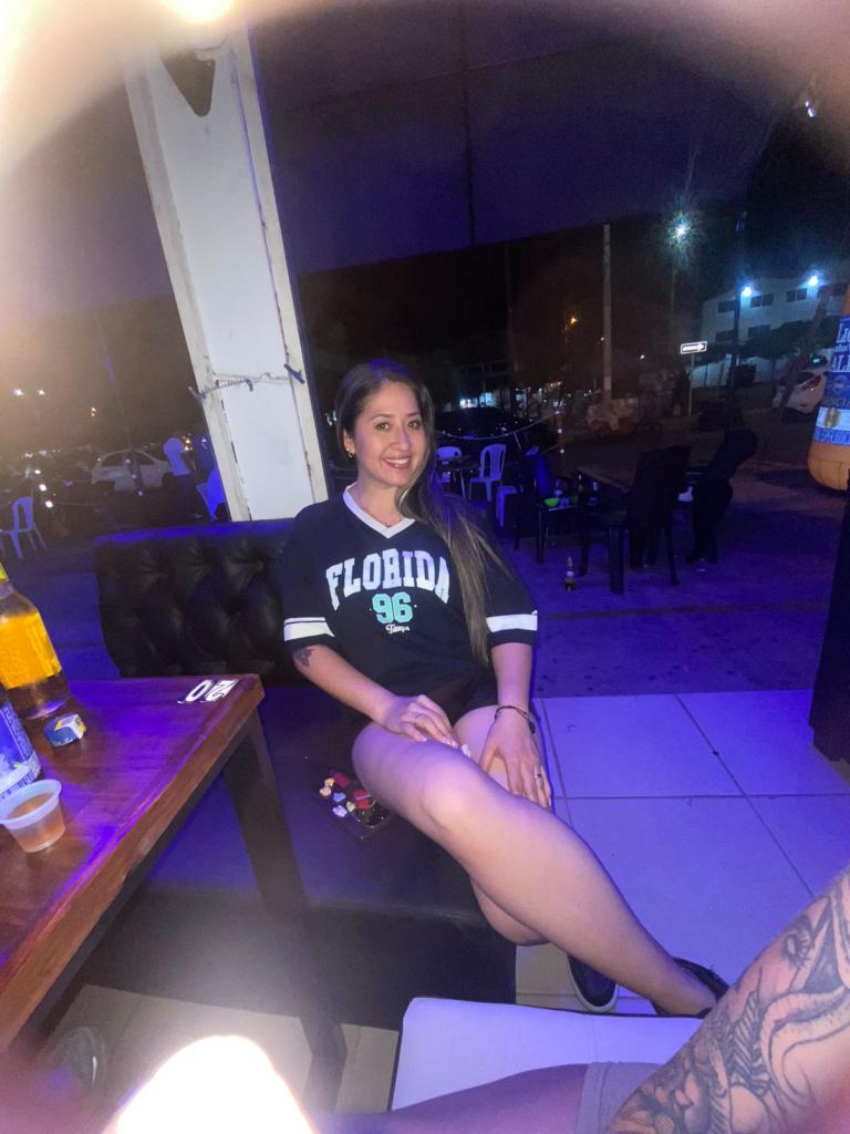 603358534: Chica busca chico en Sevilla