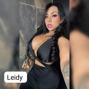 634811240: Chica busca chico en Cádiz