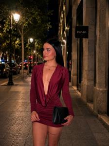 745044906: Chica busca chico en Cádiz
