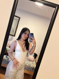 652275344: Chica busca chico en Málaga